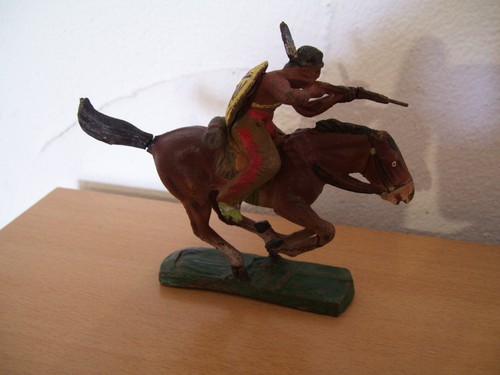 Hausser elastolin indianer - ,
